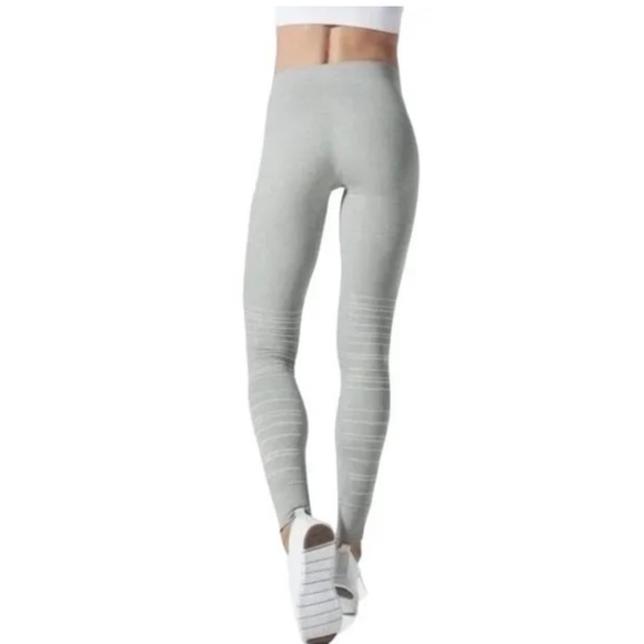 Blanqi Maternity Legging Compression Size L‎ Hipster Cuffed Dove Gray NEW - Picture 9 of 14